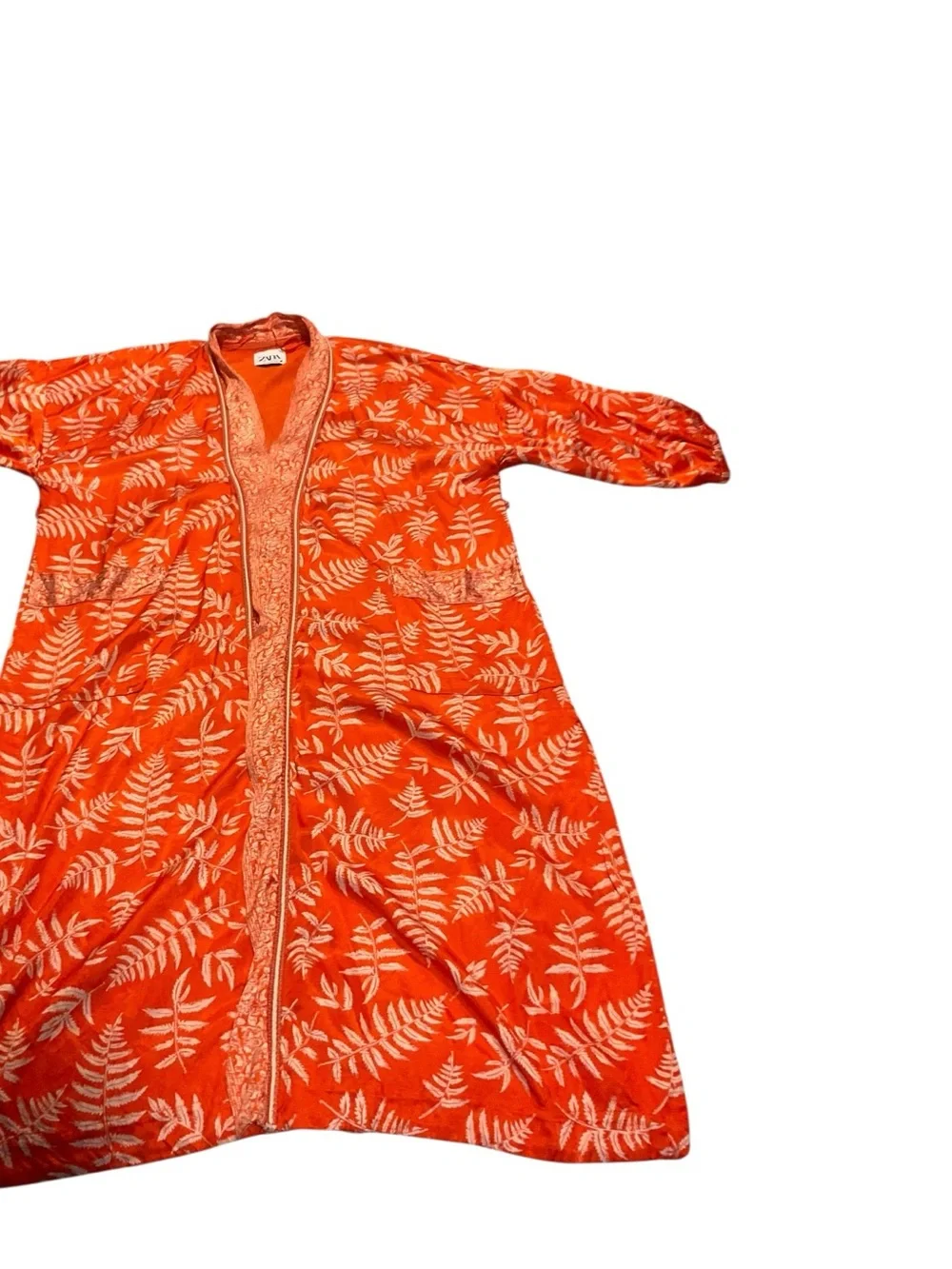 Zara Red Satin Floral-Leaf Kimono Robe with Tie Belt - Picture 12 of 16